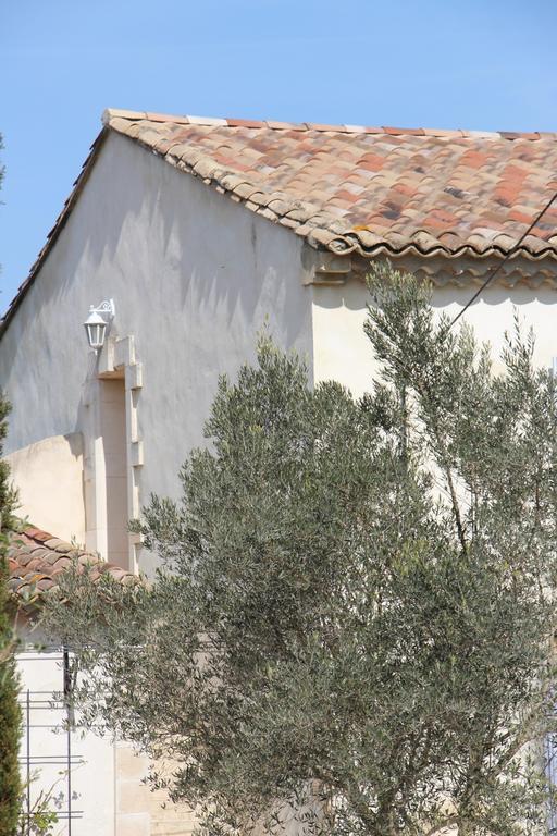 Sous Les Platanes B&B Châteaurenard Buitenkant foto